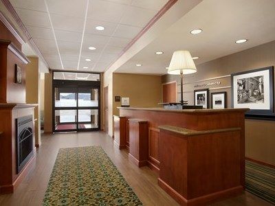 Hotel Hampton 3*